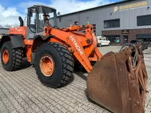 Hitachi LX210E