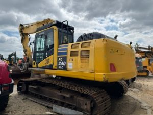 Komatsu PC 240 NLC-10