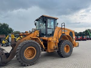 Hyundai HL 955