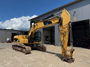 CAT 323 DL