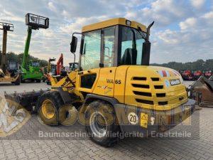 Komatsu WA65