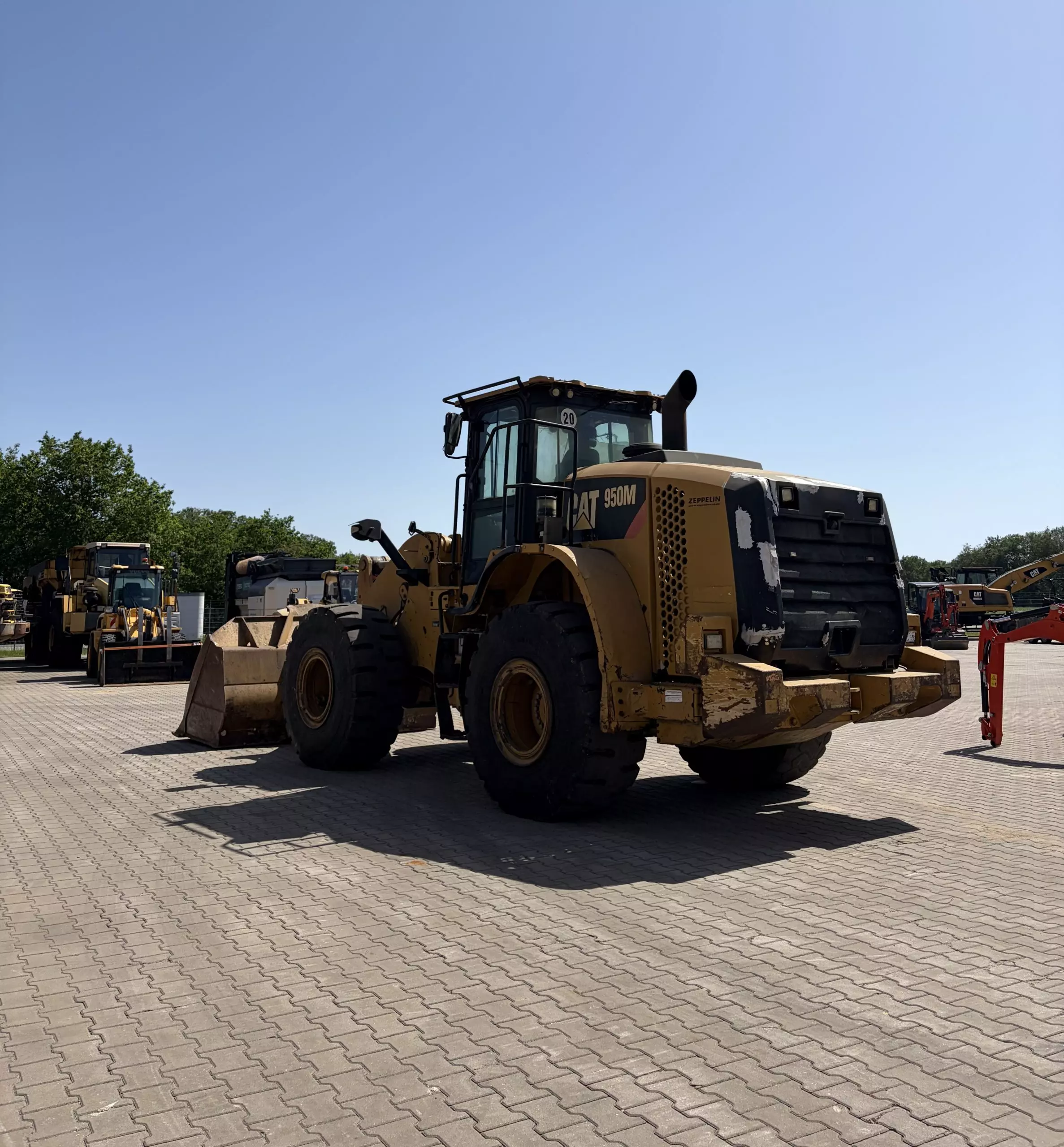 CAT 950M – Bild 6