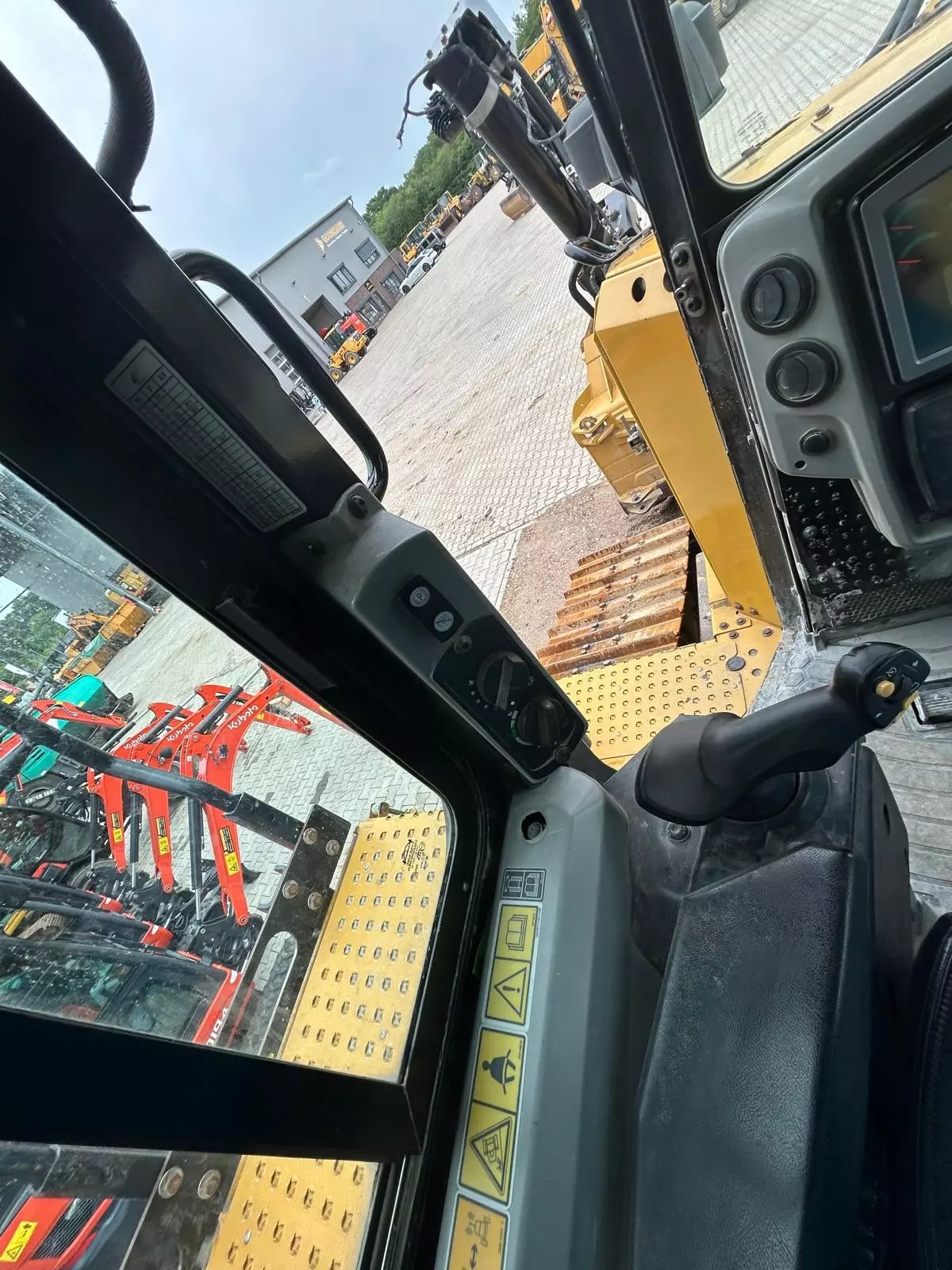 Cat D6 TXW – Bild 17