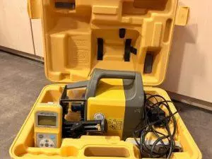Topcon RL-200 2 S Rotationslaser mit LS-80 X Laserempfänger