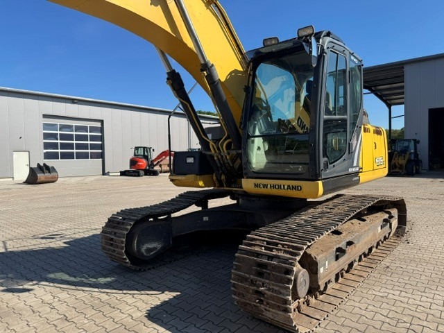 New Holland E215C