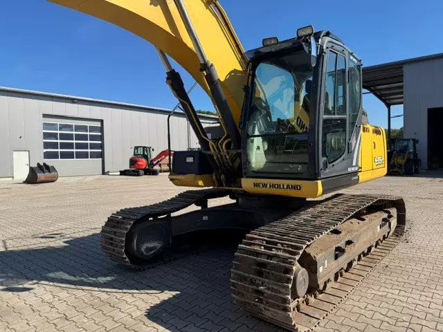 New Holland E215C