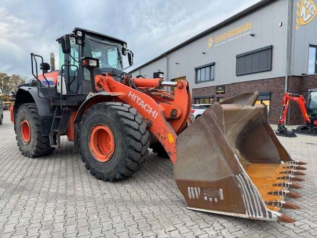 Hitachi ZW250-6