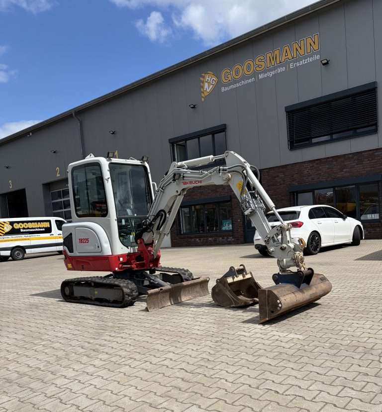 Takeuchi TB 225