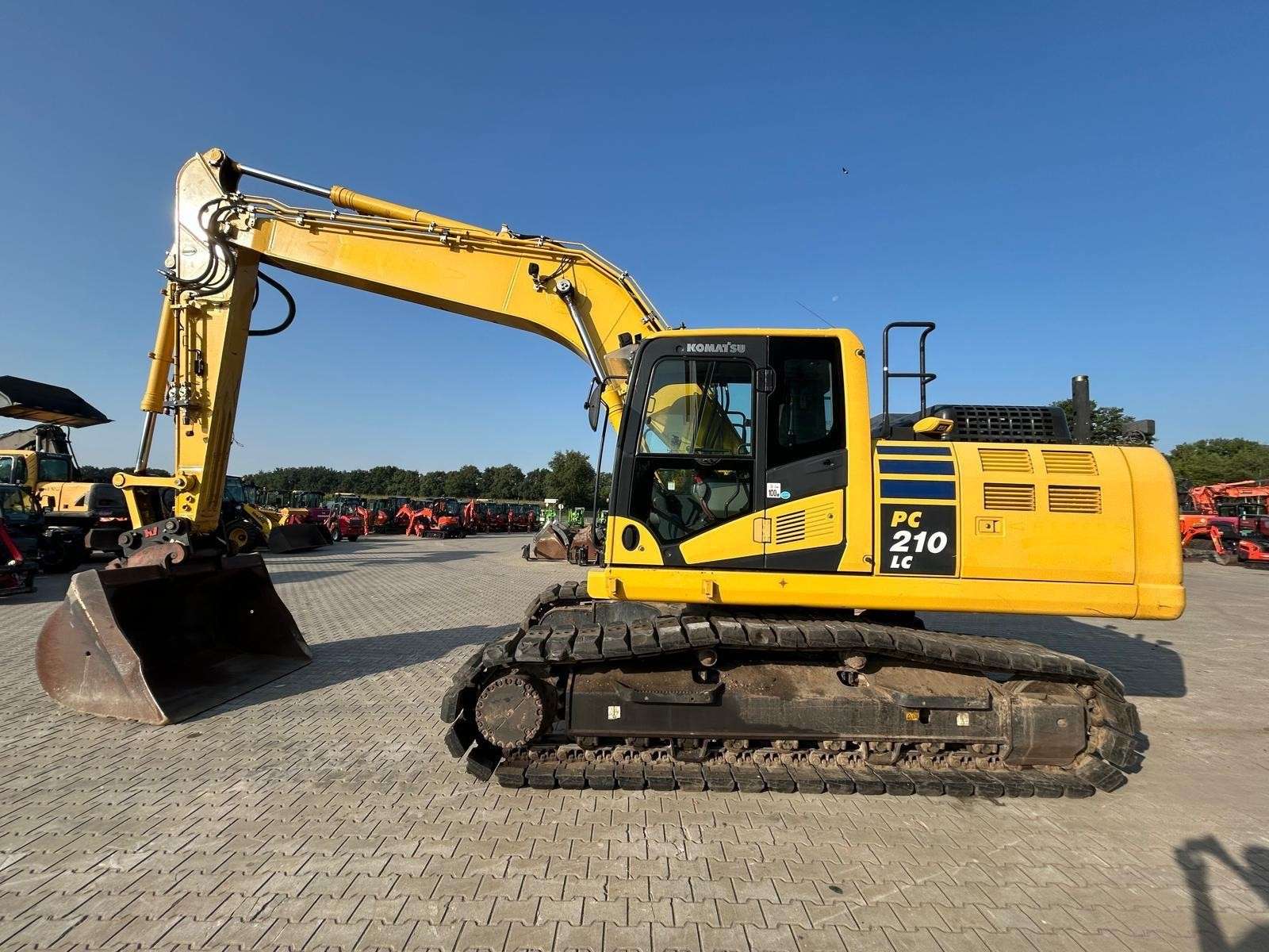 Komatsu PC210LC-11-49082008