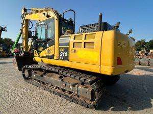 Komatsu PC210LC-11