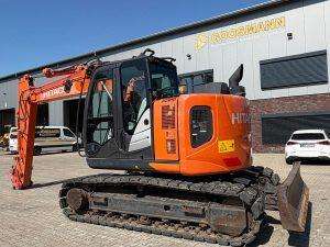 Hitachi ZX135US-6