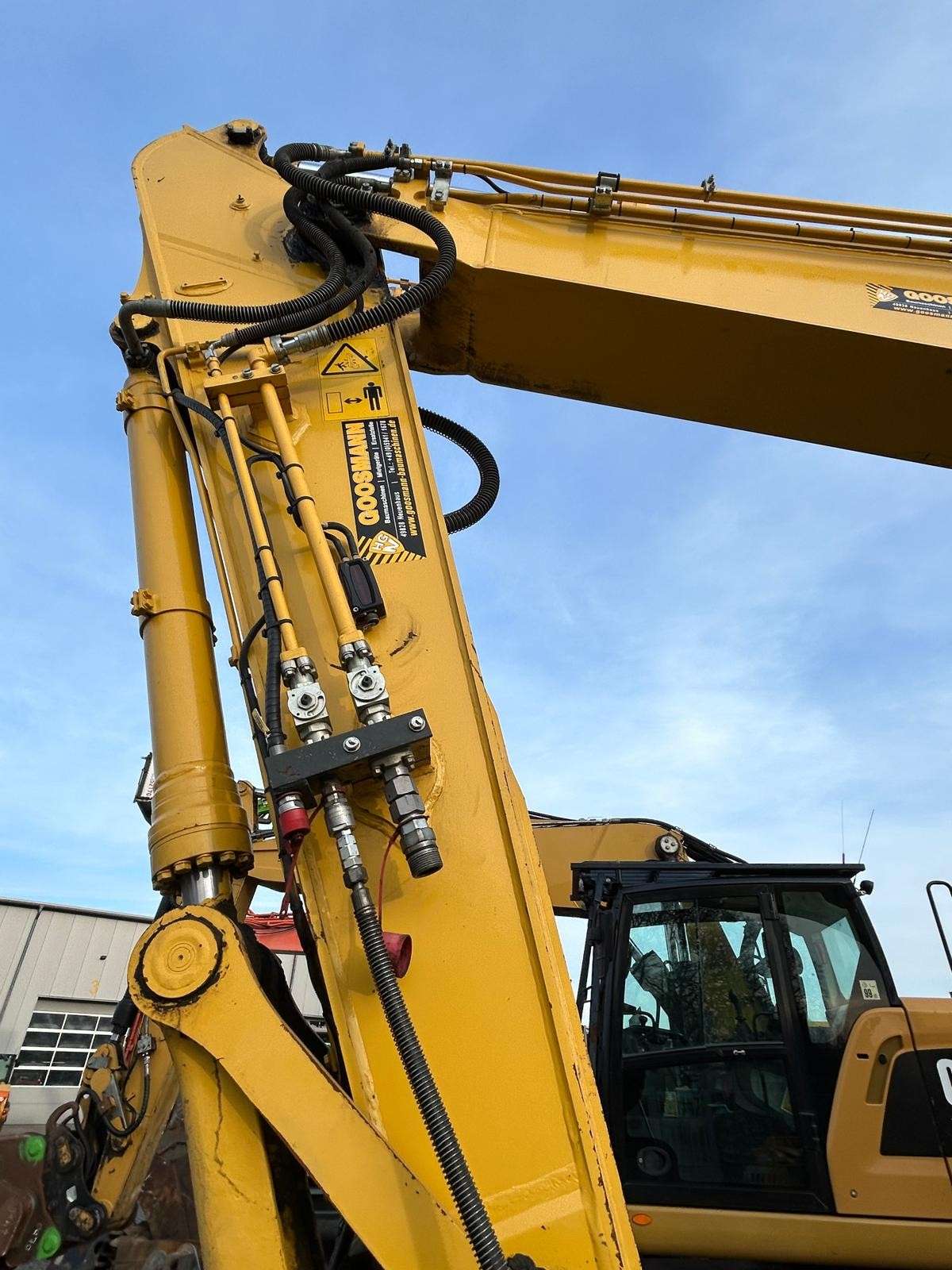 Komatsu PC210LC-11-49082001