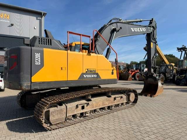 Volvo EC220 EL